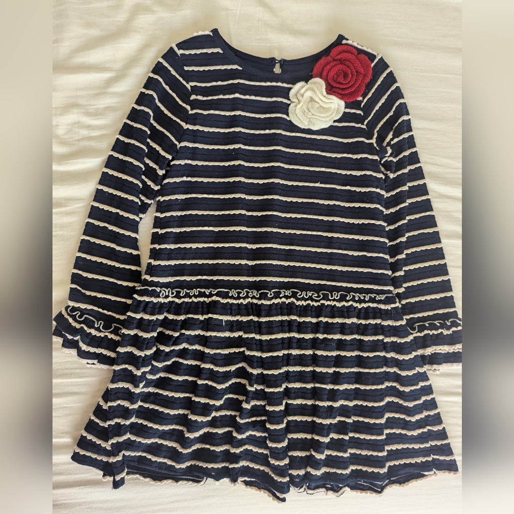 Pippa & Julie blue & white striped dress with crocheted rosettes. Girls Size 6